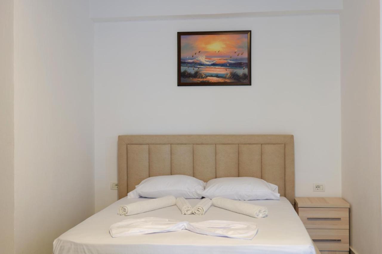 Mema Rooms Himare Eksteriør bilde